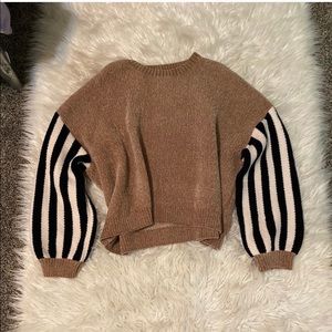 ISO THIS SWEATER!!!